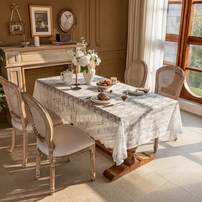 Nappe à motif jacquard floral et bordure en coquillage - Blanc - 140 cm x 300 cm - image 0