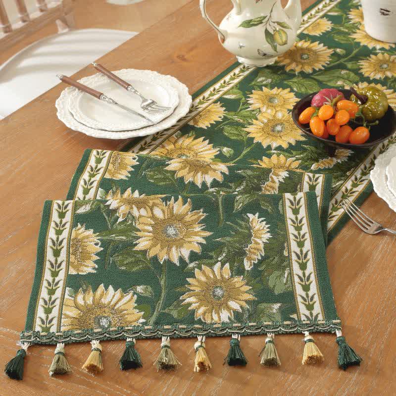Chemin de table à motif jacquard tournesol et à pompons - 35 cm x 300 cm - image 0