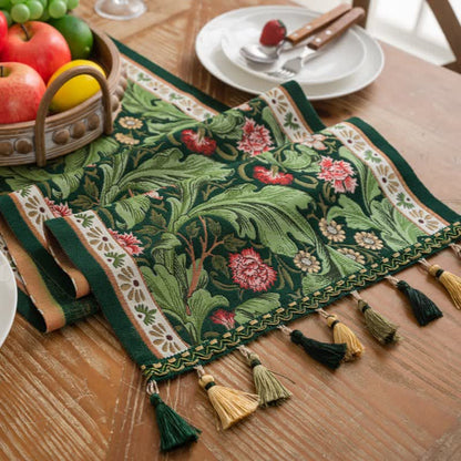 Chemin de table à motif jacquard de feuilles tropicales et à pompons - image 6