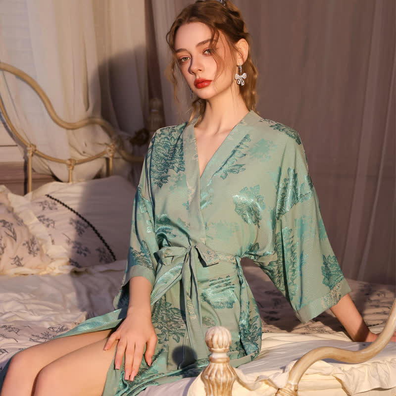 Peignoir kimono luxueux à motif floral et manches 3/4 - image 2