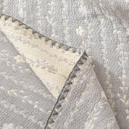 Couverture en gaze de coton à motifs de feuilles et à rayures - image 9