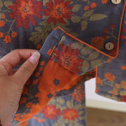 Pyjama en gaze de coton d'inspiration vintage avec un motif floral - image 9