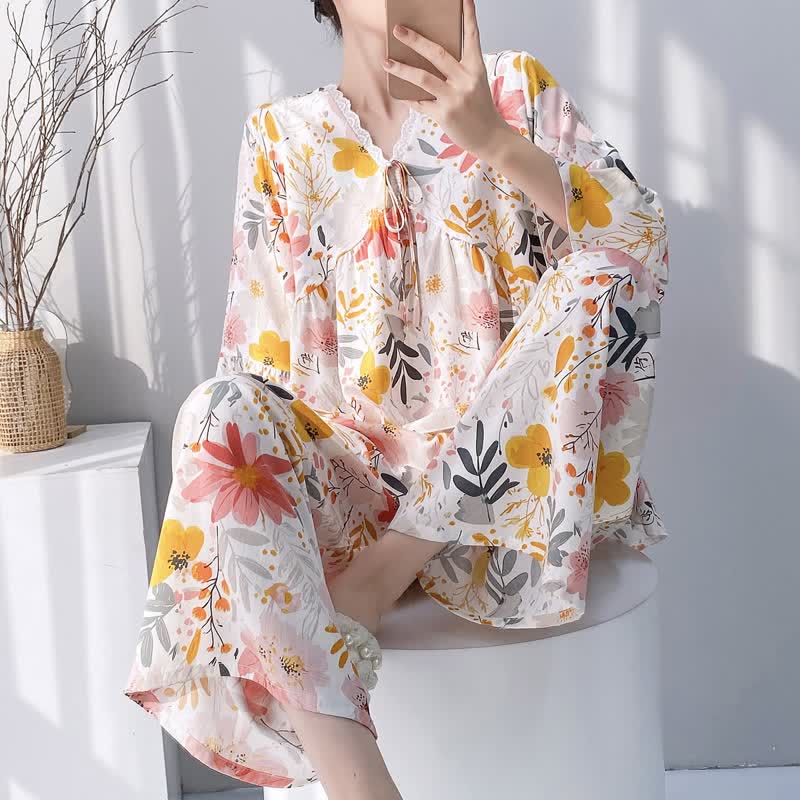 Ensemble pyjama orné de dentelle à motifs floraux et de feuilles - Beige - XXL - image 0