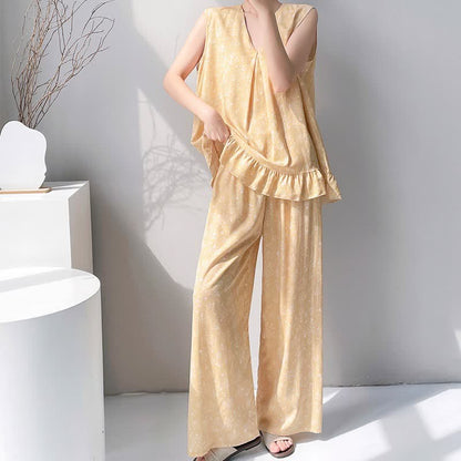 Pyjama jaune à motifs floraux - image 2