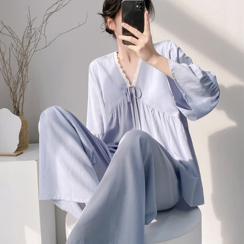 Ensemble pyjama à col en V et bordure en dentelle - image 7