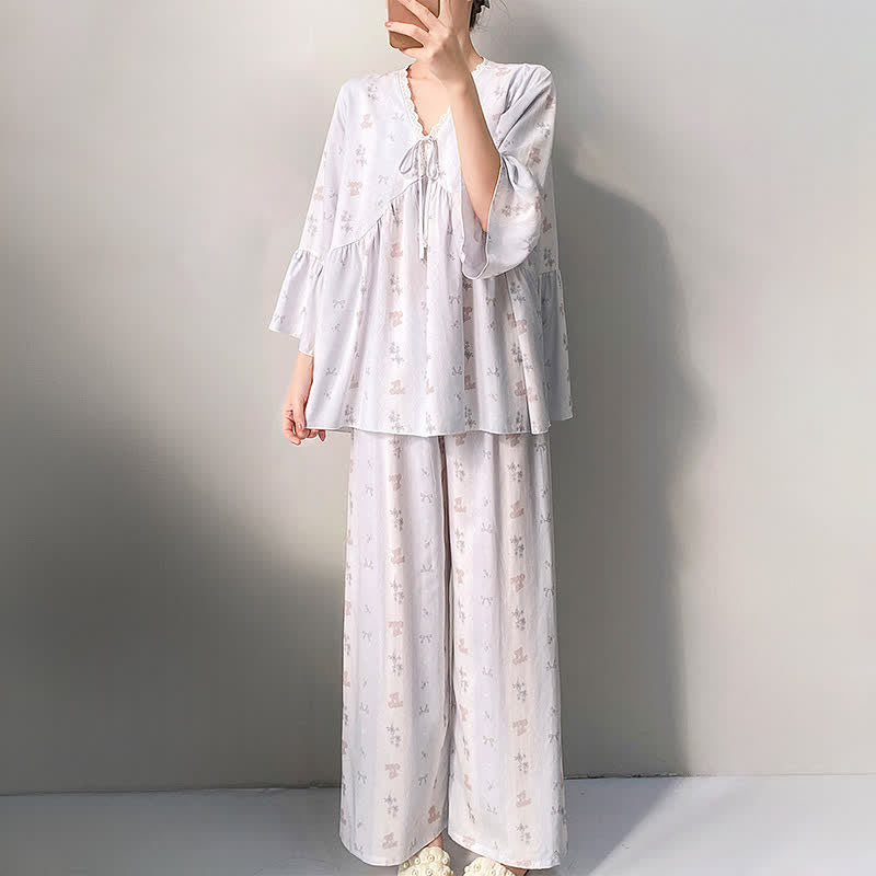 Ensemble pyjama à motif floral et nœud, col en V et bordure en dentelle - image 3