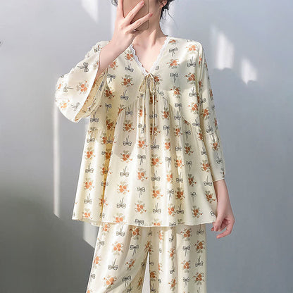 Pyjama rustique à bordures fleuries et à nœuds - image 1