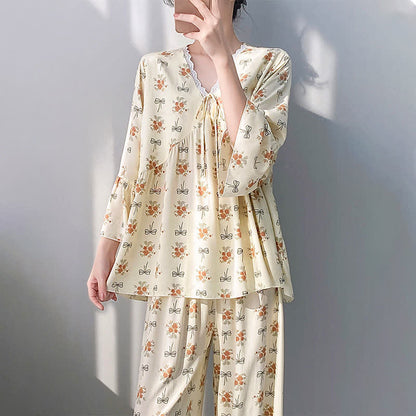 Pyjama rustique à bordures fleuries et à nœuds - image 2