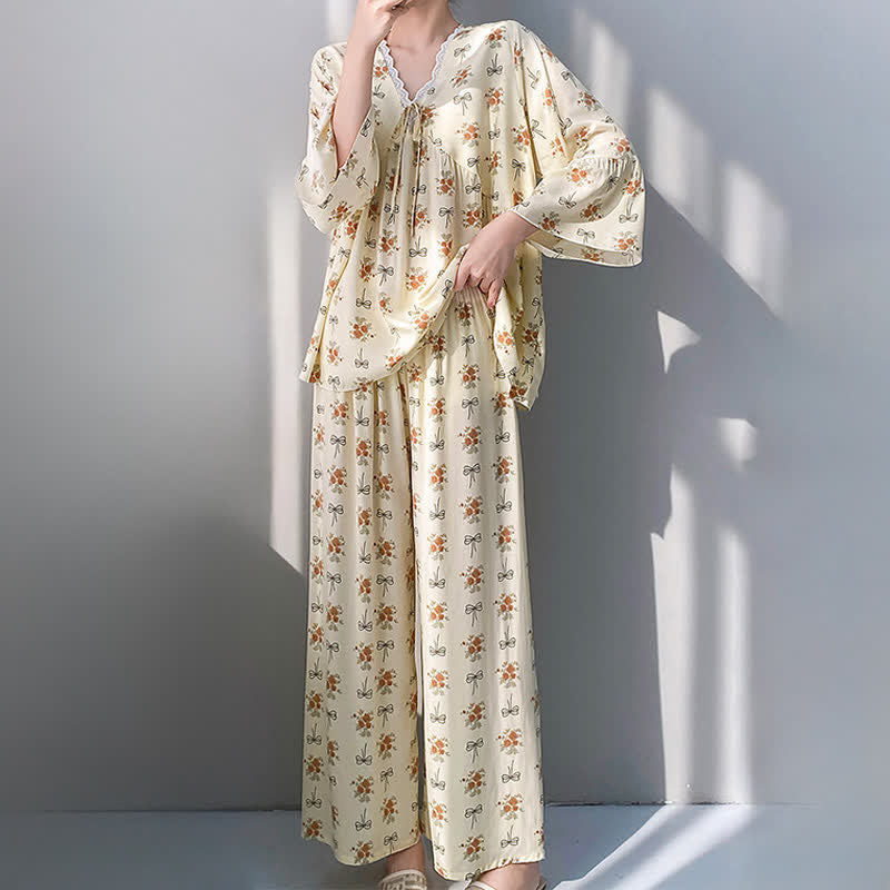 Pyjama rustique à bordures fleuries et à nœuds - image 3