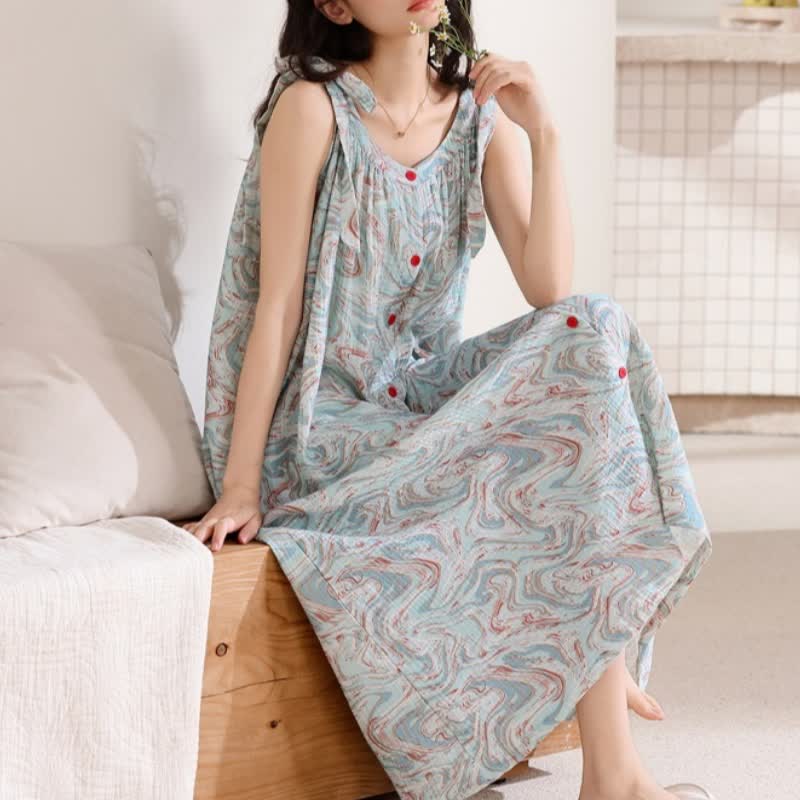 Chemise de nuit bleue à bretelles fines et à motifs de vagues artistiques - image 3