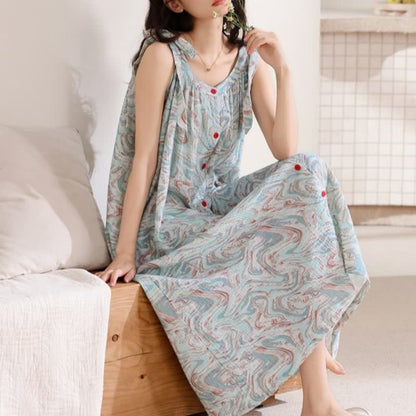 Chemise de nuit bleue à bretelles fines et à motifs de vagues artistiques - image 3