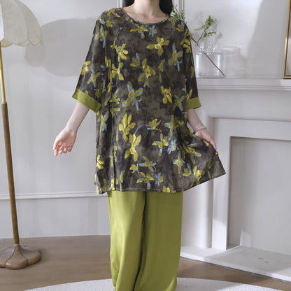 Ensemble pyjama rétro à motifs floraux de style oriental - image 1