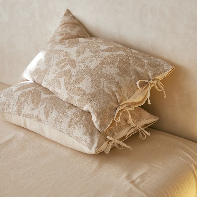 Housses de coussin à motif botanique de feuilles et imprimé jacquard (2 pièces) - brun clair - 48 cm x 74 cm - image 0
