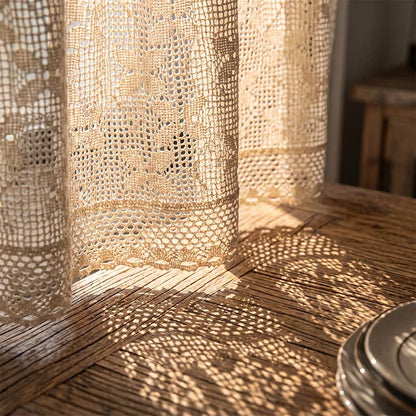 Rideau au crochet orné d'un trèfle à quatre feuilles - image 2
