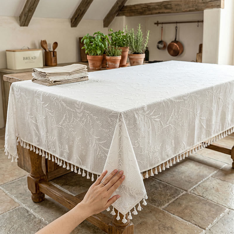 Nappe romantique à motif floral, dentelle de feuilles et pompons - image 1