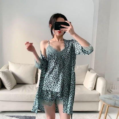Ensemble short et peignoir à imprimé léopard avec bordure en dentelle - image 3