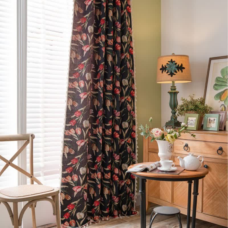 Rideau à motif tulipe, style jacquard et pompons - image 1