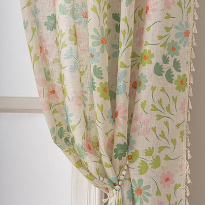 Rideau à motifs de marguerites et de feuilles et à pompons - image 4