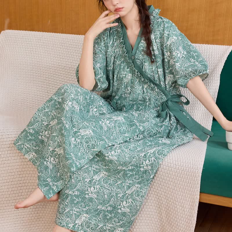 Chemise de nuit verte vintage à volants et liens sur les côtés - image 3