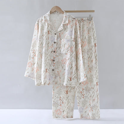 Ensemble pyjama en gaze de coton à motif floral discret - image 2