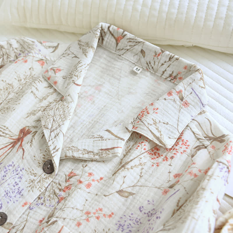 Ensemble pyjama en gaze de coton à motif floral discret - image 5