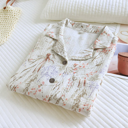 Ensemble pyjama en gaze de coton à motif floral discret - image 4