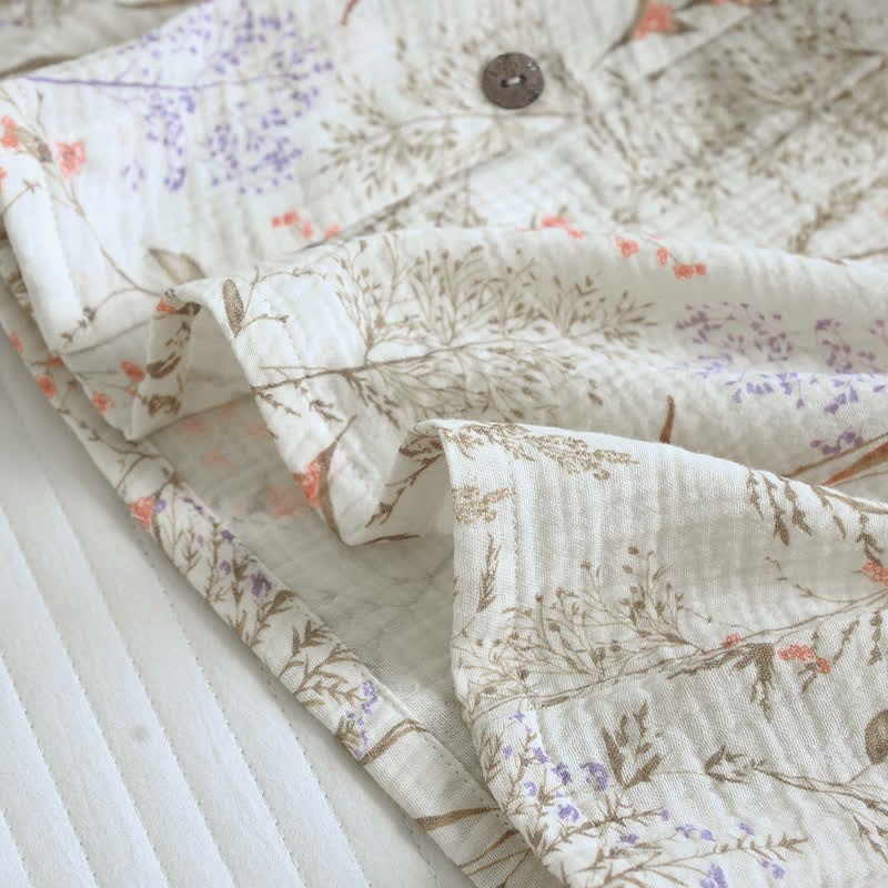 Ensemble pyjama en gaze de coton à motif floral discret - image 8