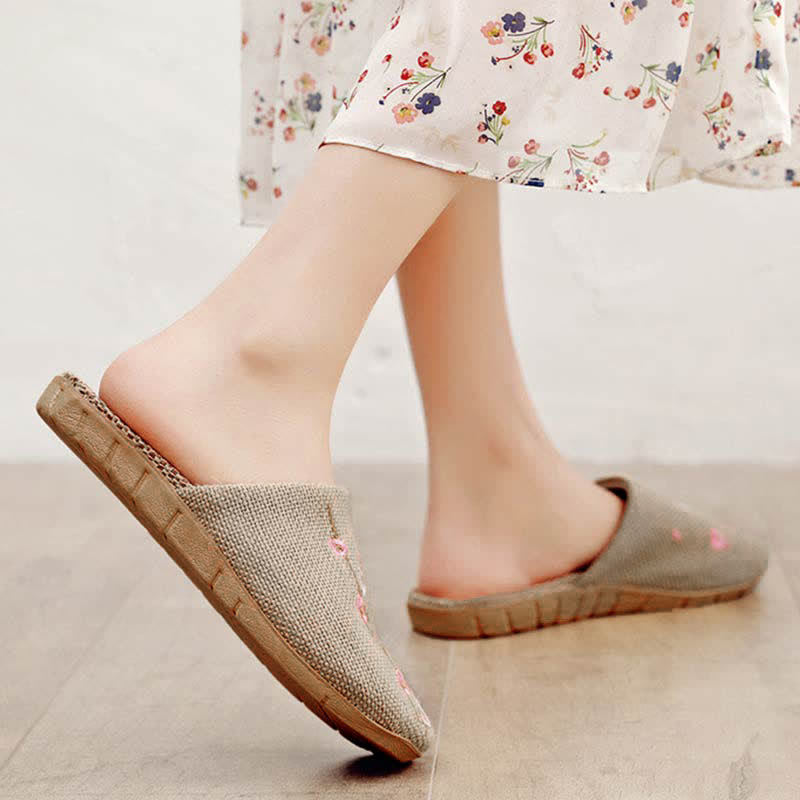 Chaussons confortables en lin brodés Plum Bossom - image 11