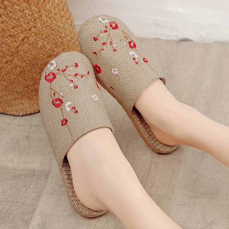 Chaussons confortables en lin brodés Plum Bossom - image 5