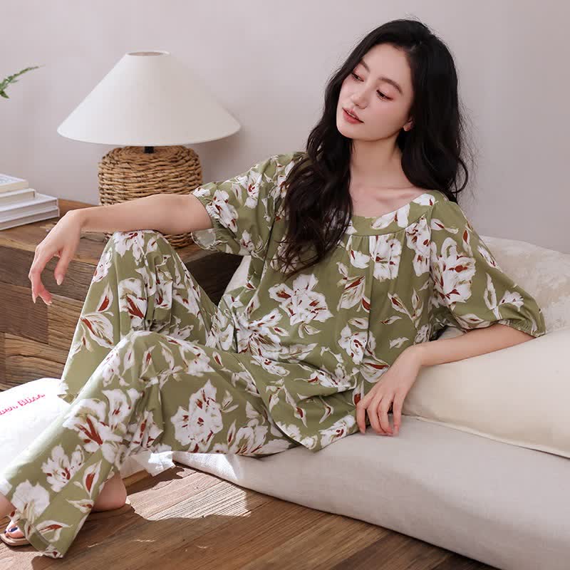 Ensemble de vêtements d'intérieur en coton à motif floral vert olive - image 1