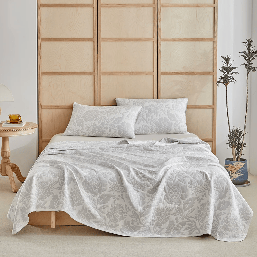 Parure de lit Ownkoti en coton jacquard pivoine simple - Gris clair - Couette avec 2 taies d'oreiller - Roi - image 0