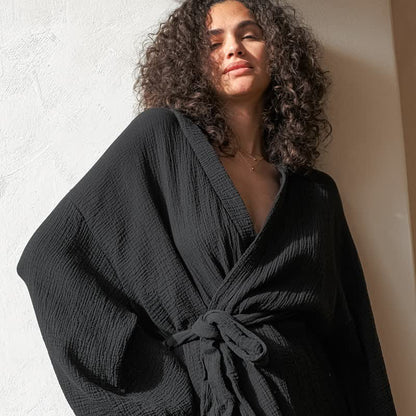 kimono en coton noir, robe de chambre courte - image 3