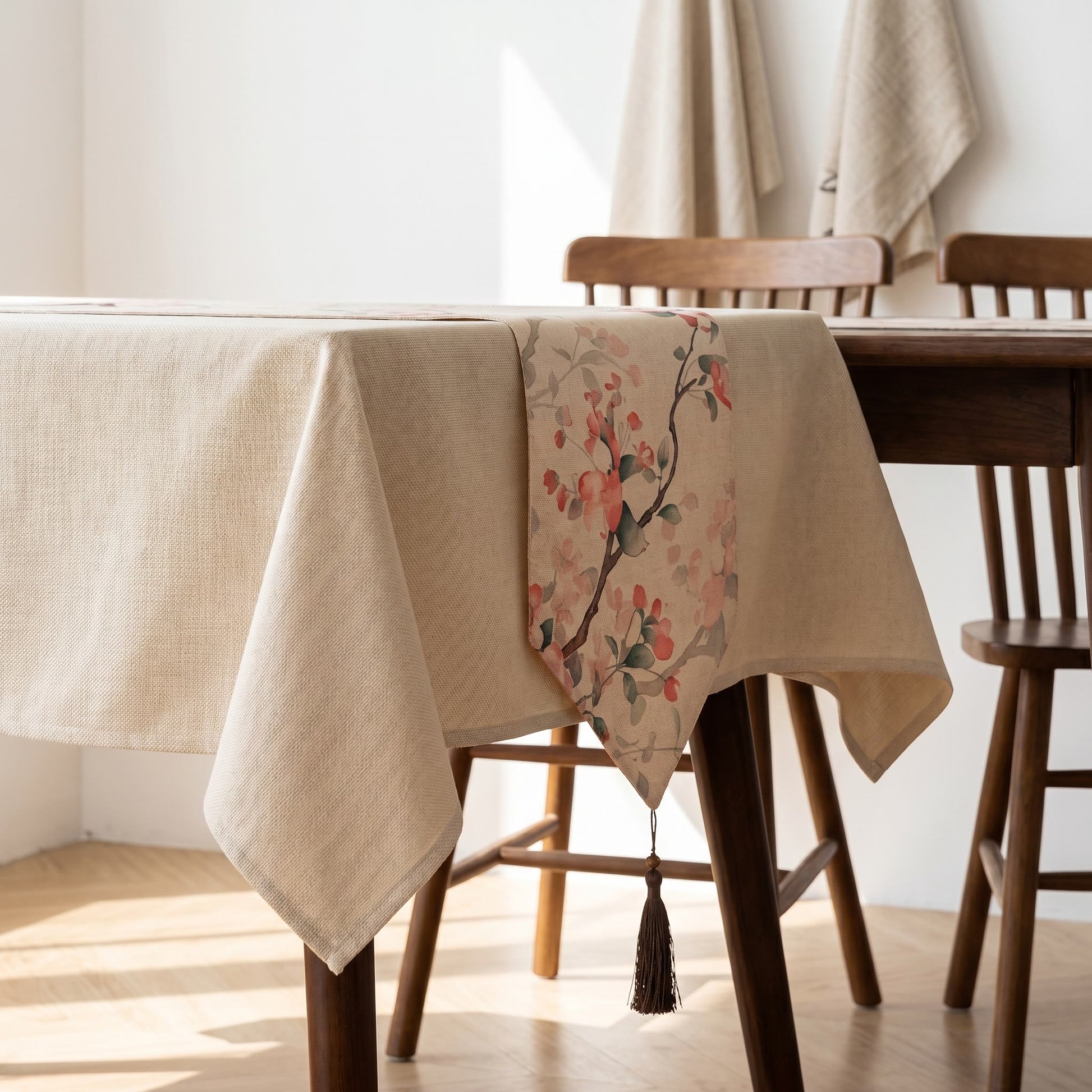 Chemin de table Ownkoti à motif de pommiers sauvages, d'oiseaux et de fleurs - image 2
