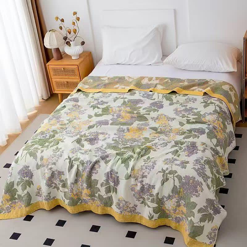 Couette en gaze jacquard à motif floral lilas et moutarde d'Ownkoti - Reine - image 0