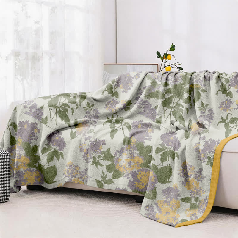 Couette en gaze jacquard à motif floral lilas et moutarde d'Ownkoti - image 4
