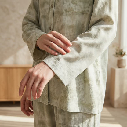 Ensemble de vêtements d'intérieur Ownkoti à boutons floraux légers et vichy subtils - image 4