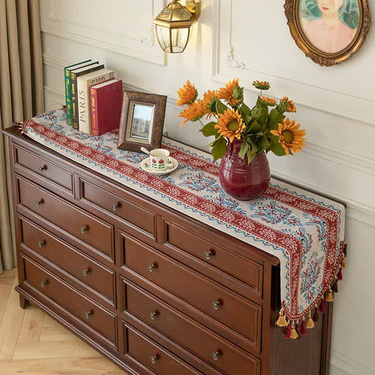 Chemin de table traditionnel en damas avec pompons - Rouge - 40 cm x 220 cm - image 0