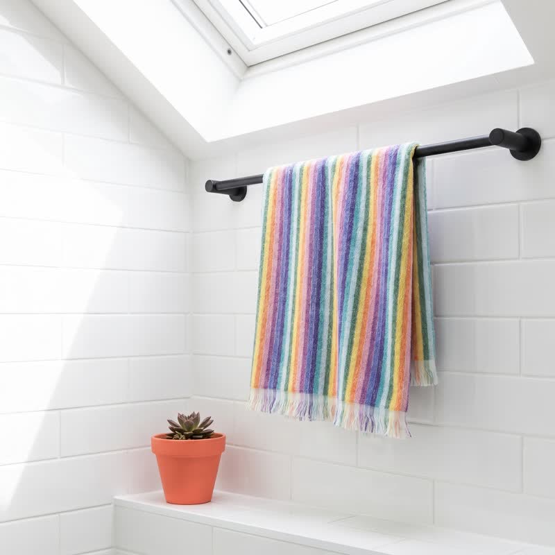 Serviette de toilette en coton respirant à rayures arc-en-ciel Ownkoti - image 2