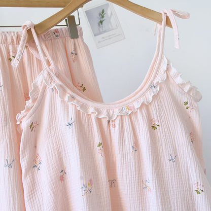 Pyjama camisole en coton à volants avec un délicat motif floral - image 2