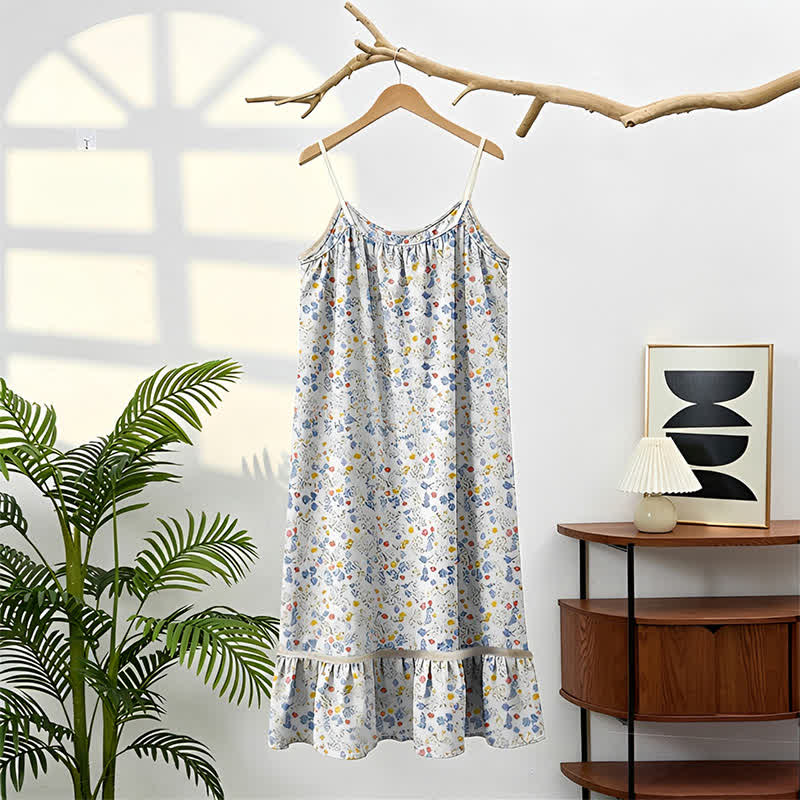 Chemise de nuit sans manches à volants et à motifs floraux bleus - image 4