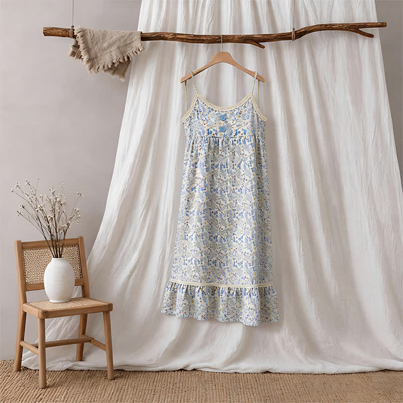 Chemise de nuit sans manches à volants et à motifs floraux bleus - image 5