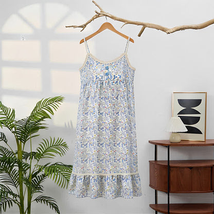 Chemise de nuit sans manches à volants et à motifs floraux bleus - image 3