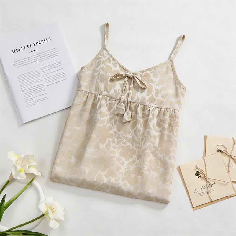 Chemise de nuit couleur crème à motifs floraux et à pompons - image 1