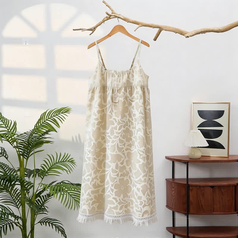 Chemise de nuit couleur crème à motifs floraux et à pompons - image 4