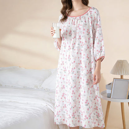 Chemise de nuit en coton rose poudré à motifs floraux - image 3