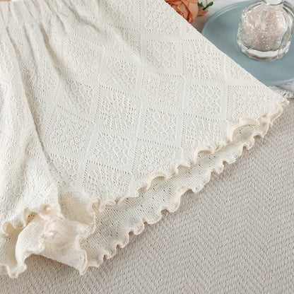 Ensemble pyjama short et débardeur beige jacquard - image 10
