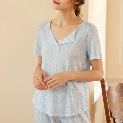 Pyjama à imprimé léopard doux et bordure en dentelle - image 2