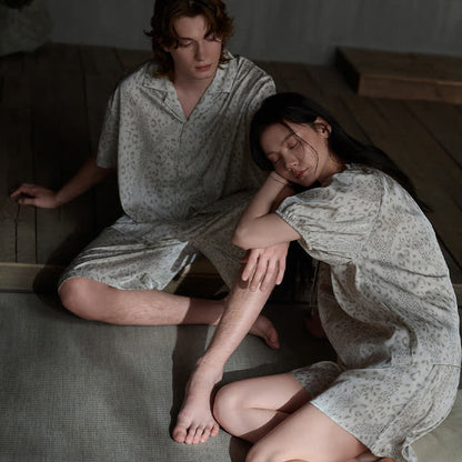 Ensemble de vêtements d'intérieur en satin de soie pour lui et elle - image 1