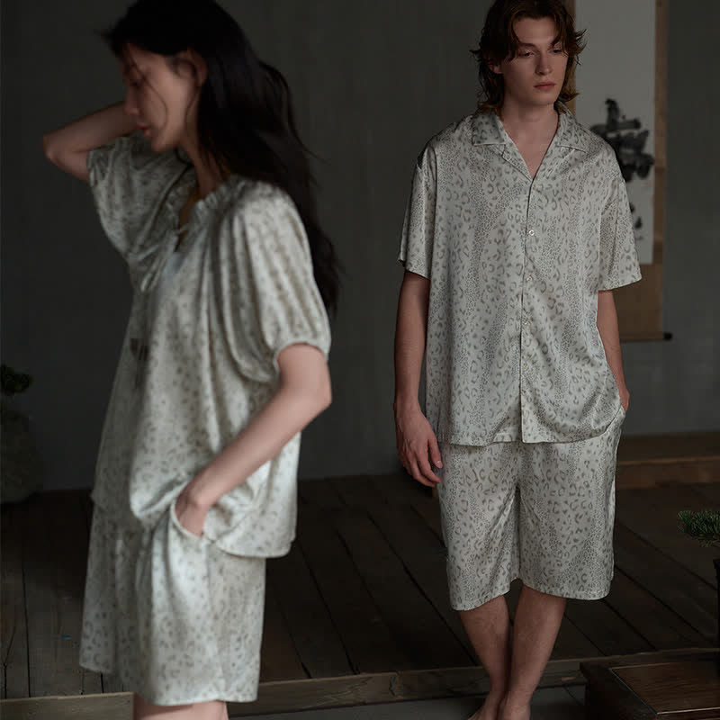 Ensemble de vêtements d'intérieur en satin de soie pour lui et elle - image 2