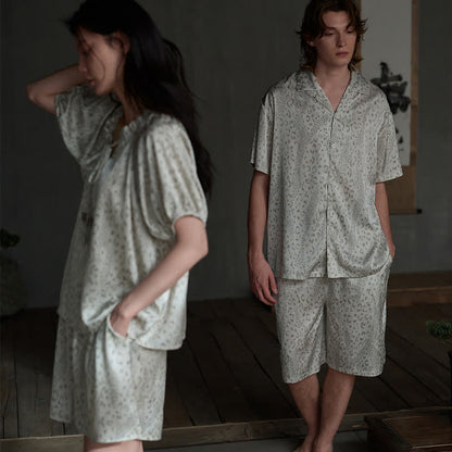 Ensemble de vêtements d'intérieur en satin de soie pour lui et elle - image 2